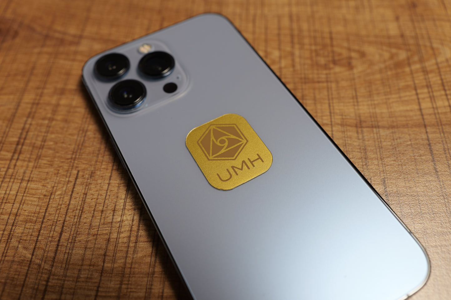 
                  
                    UMH Handy Chip 5G (Gold)
                  
                